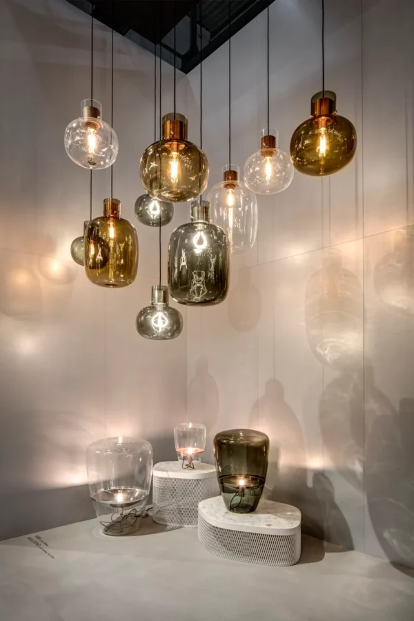 Delicate pendant lights inspired by air bubbles wrapped in a liquid.