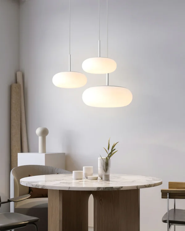 Simple and Modern Pendant Lamp, Never fade, the pendant light emits charming and bright light, adding an elegant atmosphere to your home. A simple and elegant design that adapts to any interior environment, from the office to the bedroom..