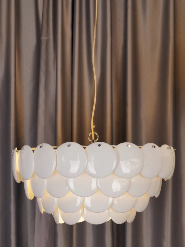 Pembridge Chandelier | Lia Premium Lights