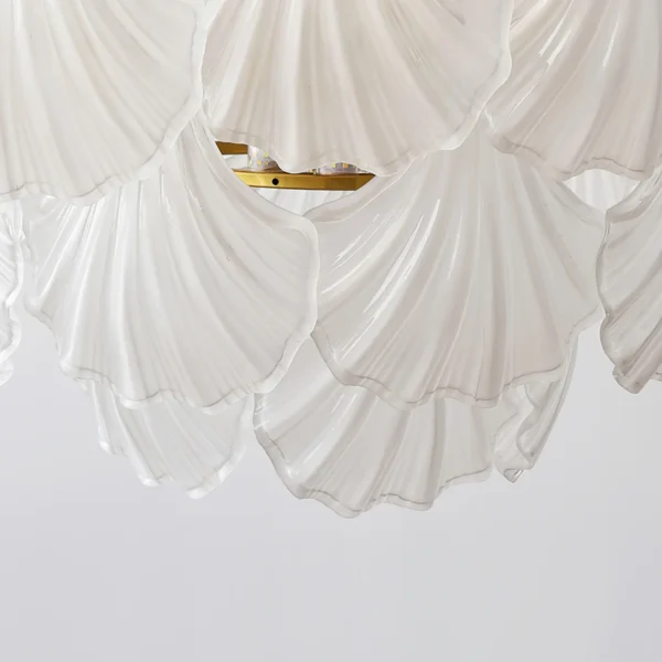 Creame Shell Chandelier | Lia Premium Lights