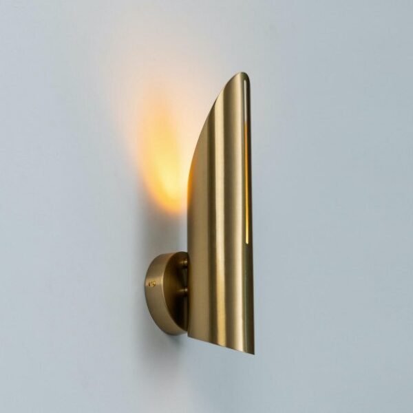wall lamp golden cylinder indirect light tingo 3