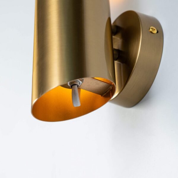 wall lamp golden cylinder indirect light tingo 9