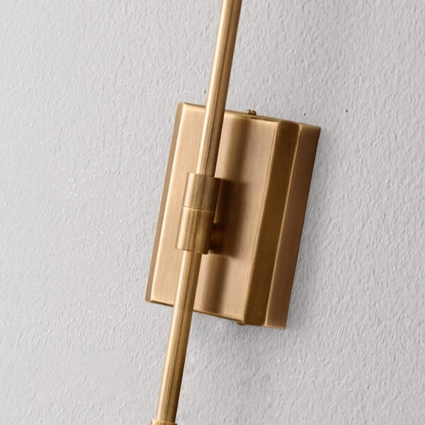 Hela Wall Lamp 3