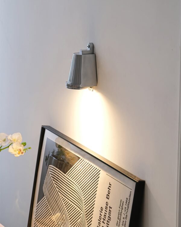 Mast Wall Light 7