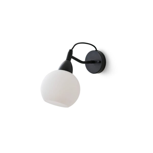 Reese Wall Lamp 1