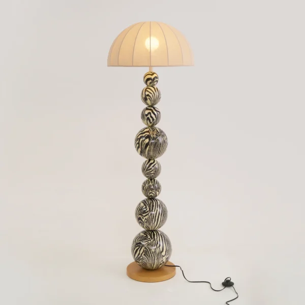 Zebra Floor Lamp 0515 1 fab52502 1527 4813 9ae3 de31429810c7 2048x2048