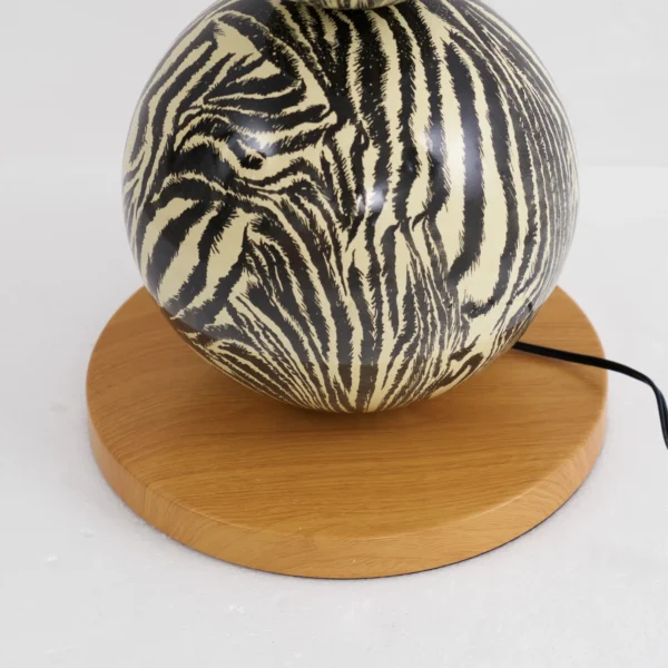 Zebra Floor Lamp 0515 4 37d179bc 0d69 428a a0c5 93b752727a78 2048x2048